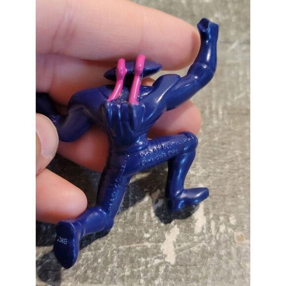 Villain purple robot alien McDonald's 2011 toy figure - Picture 4 of 4